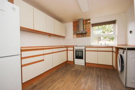 kitchen 2.JPG