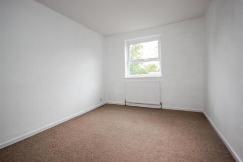 bed 2.JPG