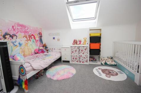 bed 3.JPG