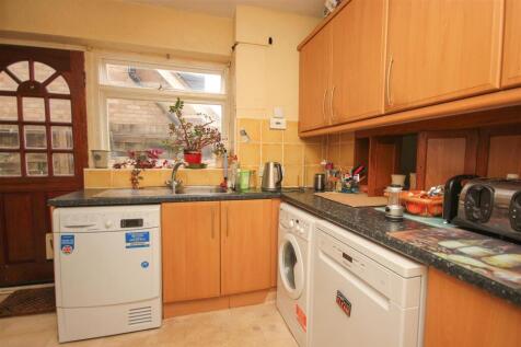 kitchen 3.JPG
