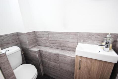 cloakroom.JPG