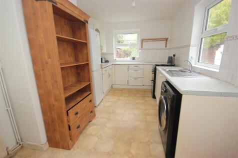 kitchen 1.JPG