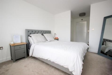 bed 1.JPG