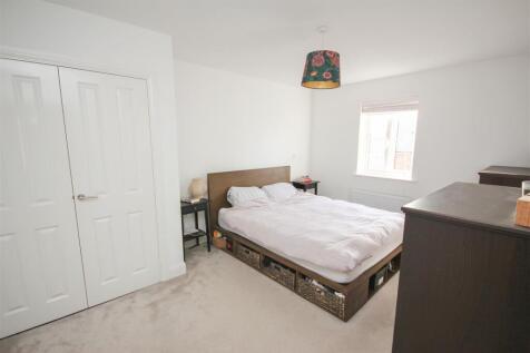 bed 1a.JPG