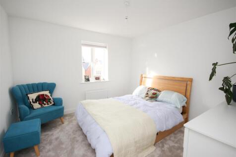 bed 2.JPG