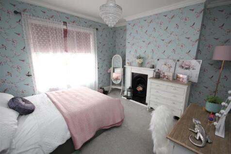 bed 1.JPG