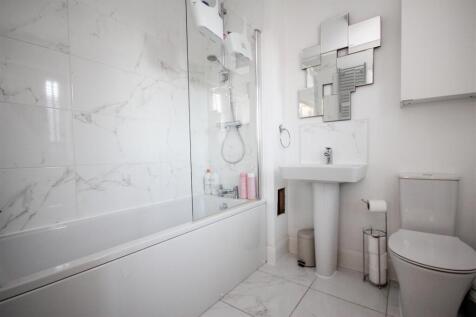 bathroom.JPG