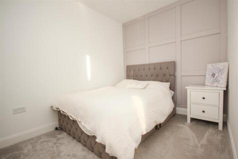 bed 4.JPG