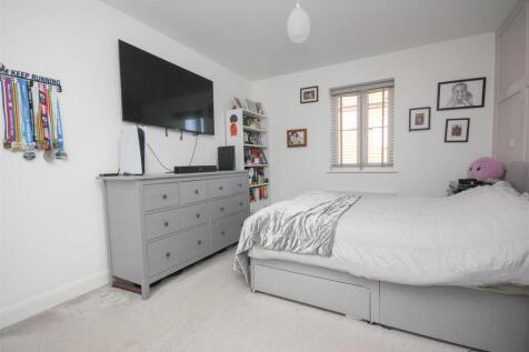 bed 2.5.JPG