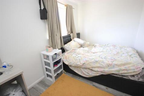 bed 1.JPG