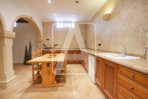 Property Image 43