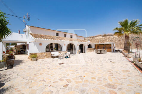Property Image 9