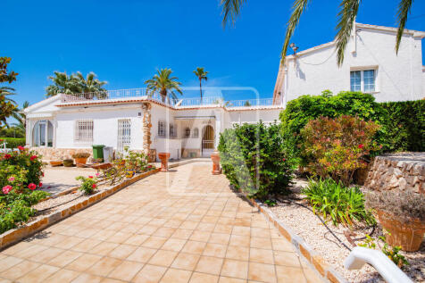 Property Image 37