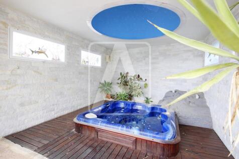 Property Image 35