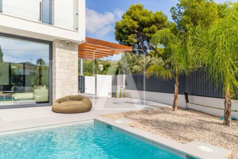 Property Image 28