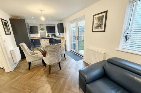 DINING KITCHEN/ FAMILY ROOM