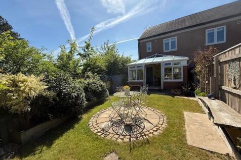Side &amp; Rear Garden