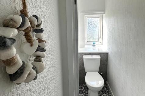 Separate WC