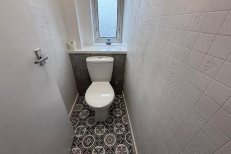 Separate WC