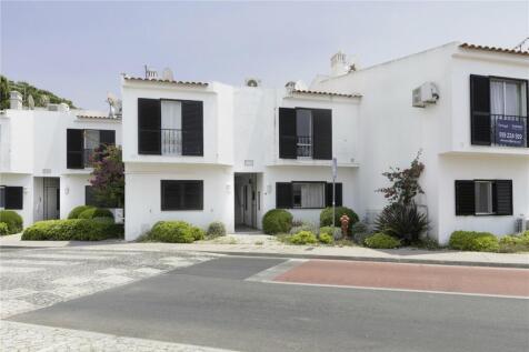 Cluttons Algarve