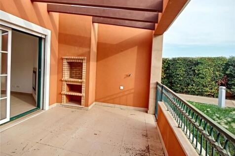 Cluttons-Algarve
