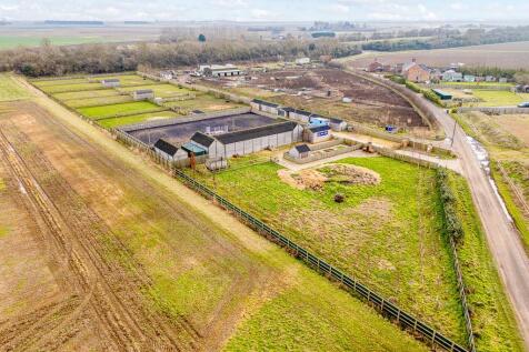 Field View Stables (Fishtoft)-2.jpg