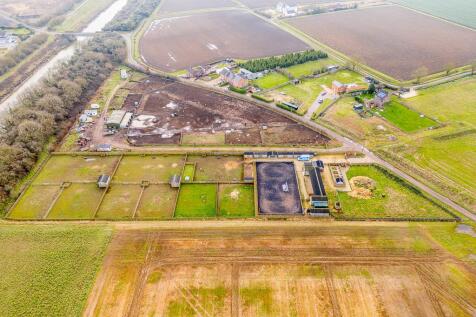 Field View Stables (Fishtoft)-7.jpg