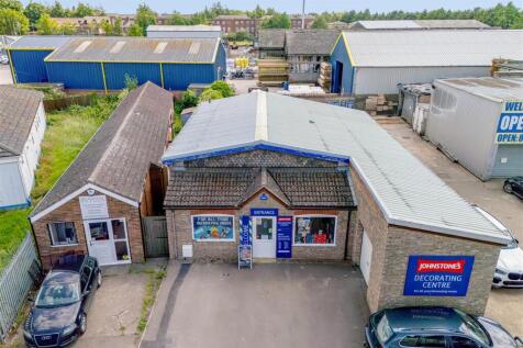 Johnstone Decorating Centre, Nelson Way (Boston)-4