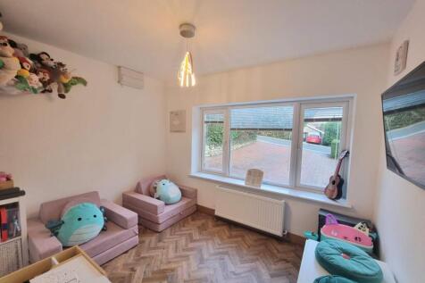 Playroom/Study