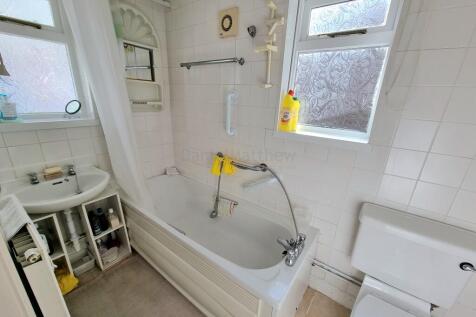 Downstairs Bathroom