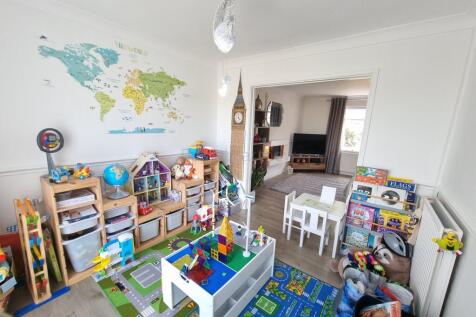 Dining/Family Room
