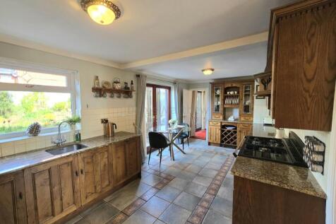 Kitchen/ Diner