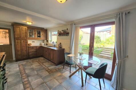 Kitchen/ Diner
