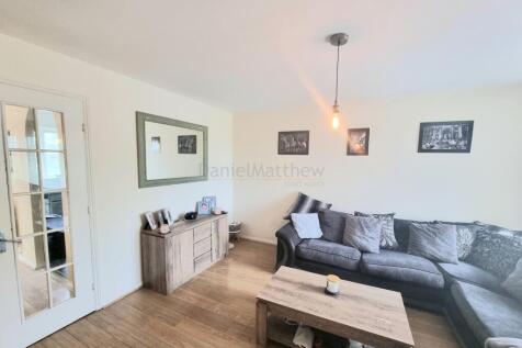Lounge dining room