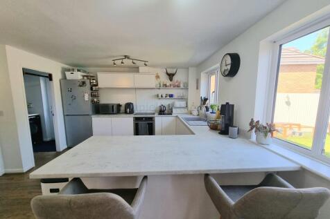 Kitchen/Diner/Family Room