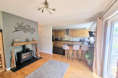 Kitchen/Diner/Family Room