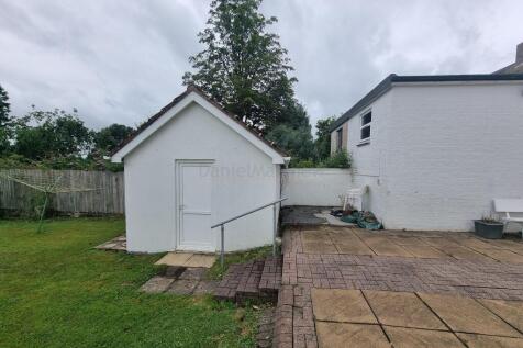 Outbuilding