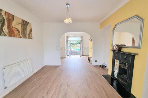 Lounge dining room