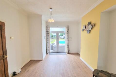 Lounge dining room