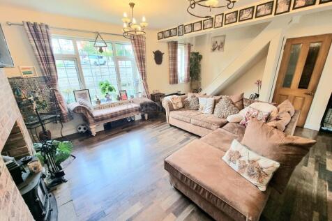 Lounge/Kitchen