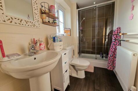 Second Ensuite