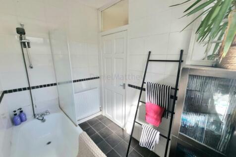 Downstairs Bathroom