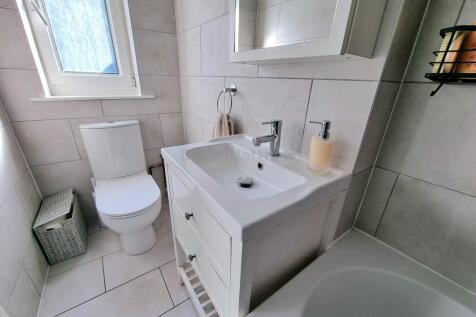 Downstairs Bathroom