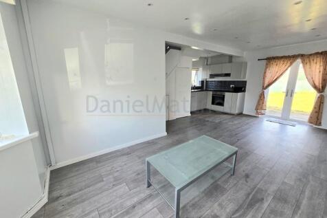 Open Plan Lounge/Diner