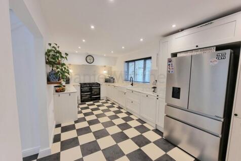 Kitchen/Diner/Family Room