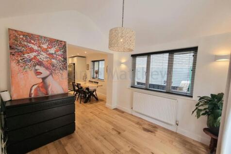 Kitchen/Diner/Family Room