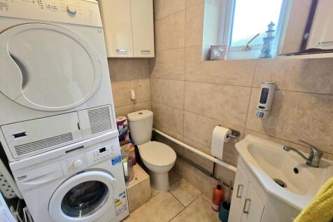 Utility/Cloakroom