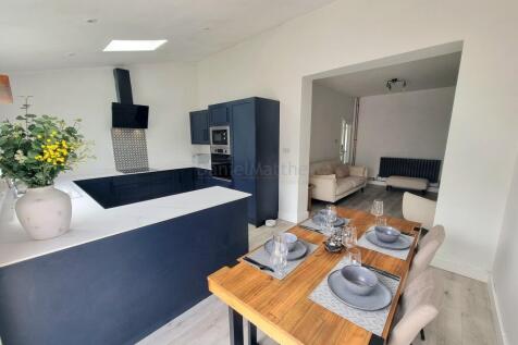 Open Plan Kitchen/Dining/Family Room