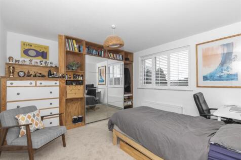Bedroom One.jpg