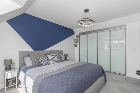 Bed 1.1.jpg